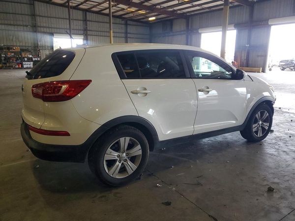 2013 KIA SPORTAGE LX