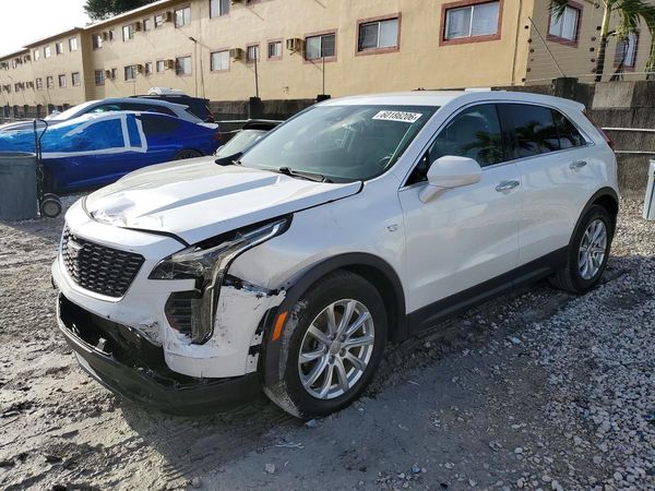 2019 CADILLAC XT4 Luxury