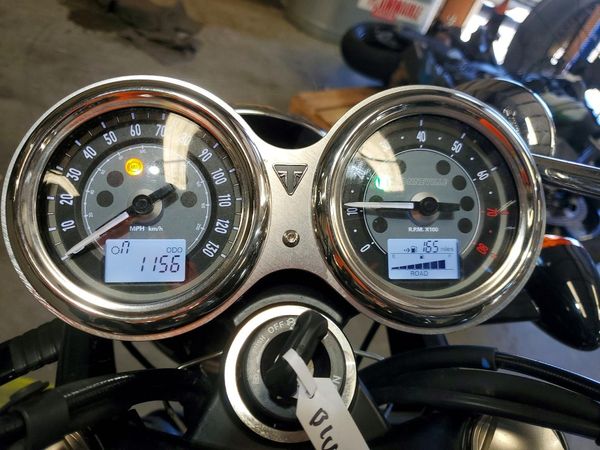 2024 TRIUMPH MOTORCYCLE BONNEVILLE