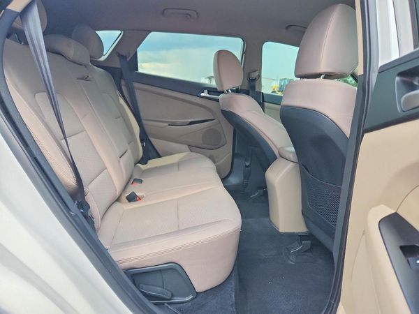 2019 HYUNDAI TUCSON