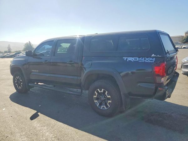 2019 TOYOTA TACOMA SR5