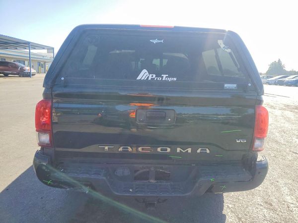 2019 TOYOTA TACOMA SR5