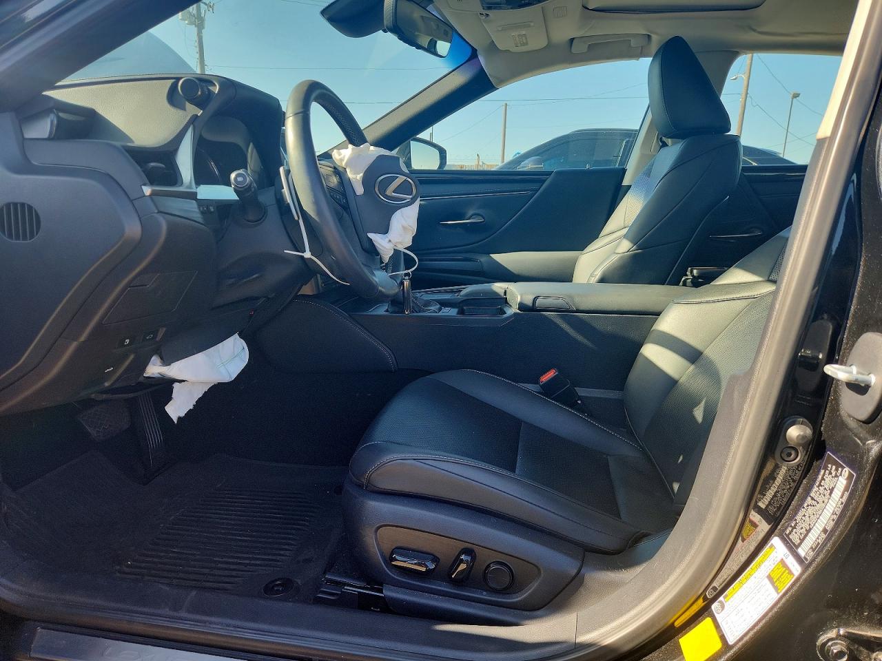 2019 LEXUS ES 300h