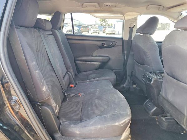 2020 TOYOTA HIGHLANDER L