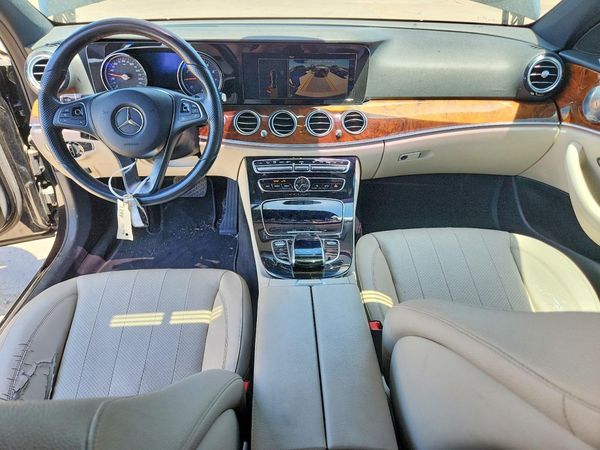 2017 MERCEDES-BENZ E E300