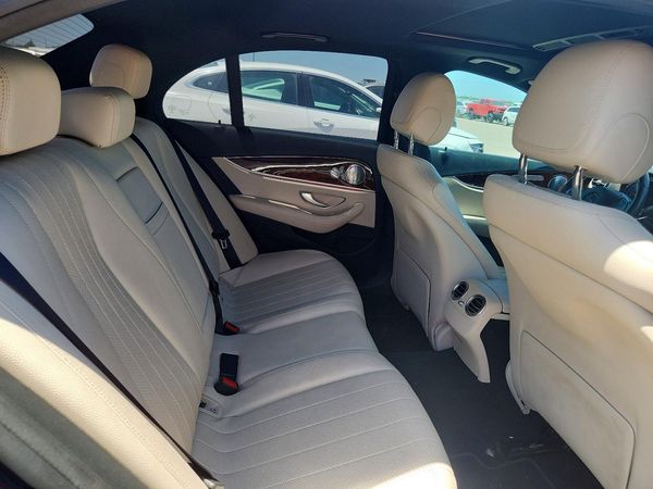 2017 MERCEDES-BENZ E E300