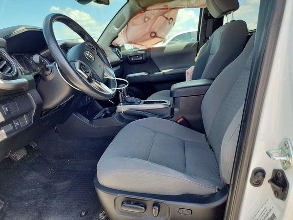 2022 TOYOTA TACOMA SR5