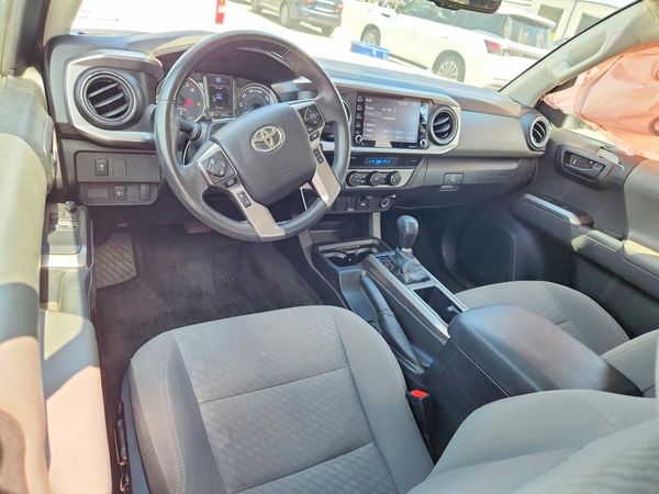 2022 TOYOTA TACOMA SR5