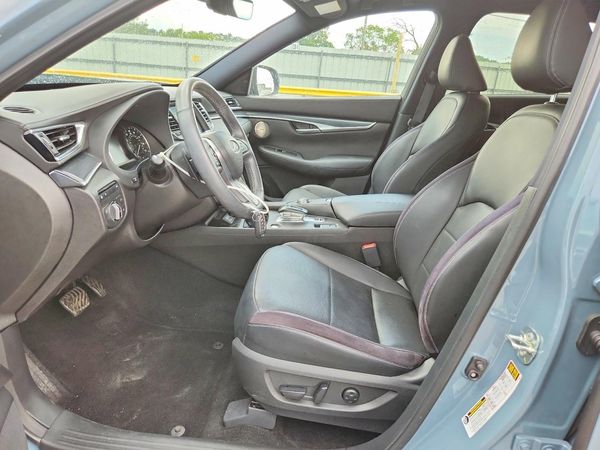 2023 INFINITI QX50 Sport