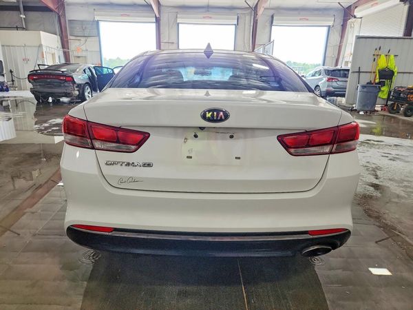 2017 KIA OPTIMA