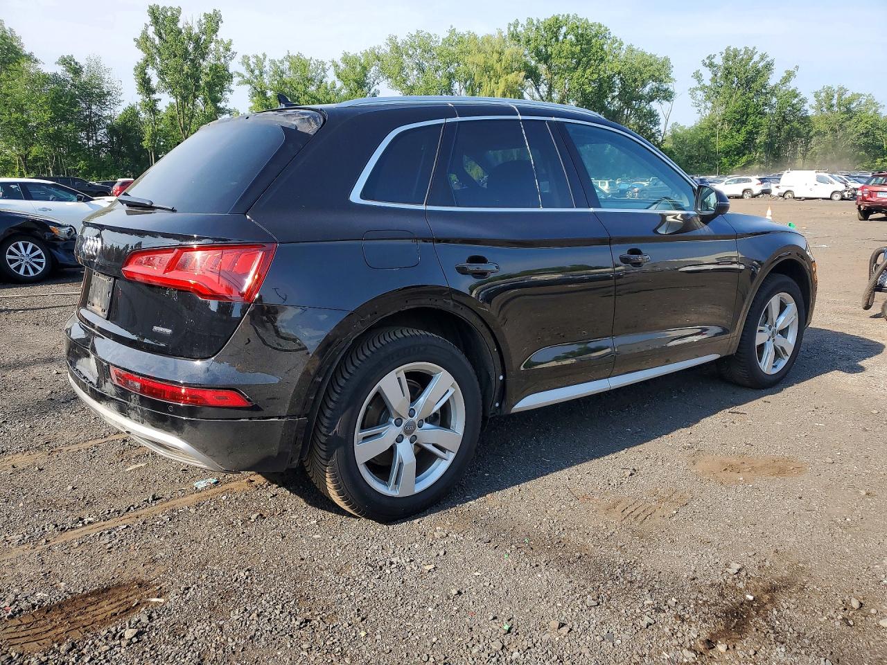 2019 AUDI Q5 quattro Premium Plus
