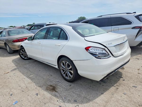 2017 MERCEDES-BENZ C C300-4M