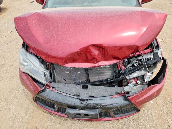 2017 TOYOTA CAMRY