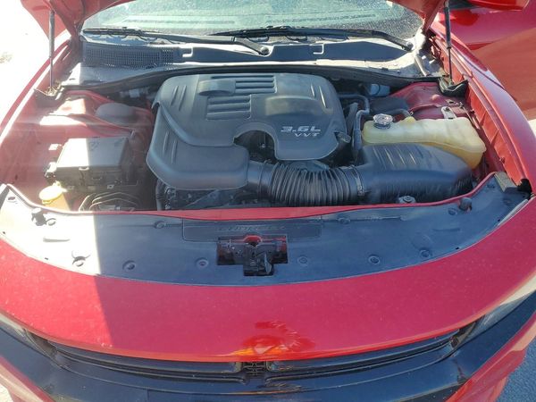 2016 DODGE CHARGER SXT
