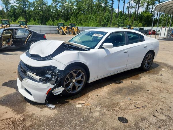 2015 DODGE CHARGER SXT