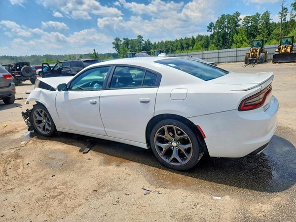 2015 DODGE CHARGER SXT
