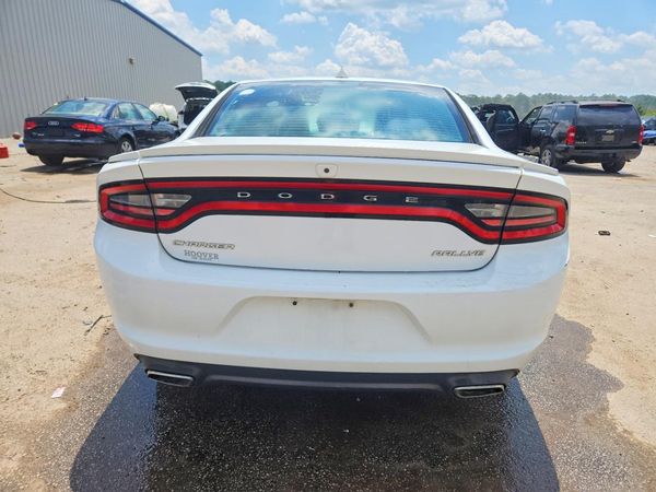 2015 DODGE CHARGER SXT