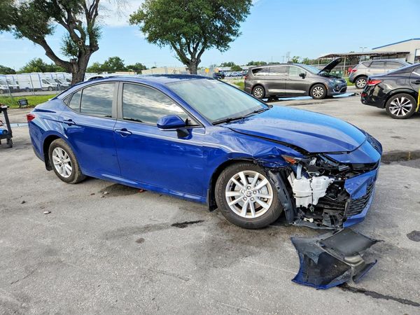 2025 TOYOTA CAMRY