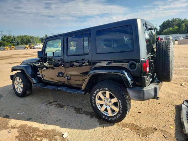 2016 JEEP WRANGLER UNLIMITED SAHARA 4X4