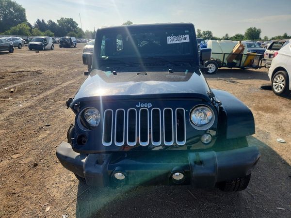 2016 JEEP WRANGLER UNLIMITED SAHARA 4X4