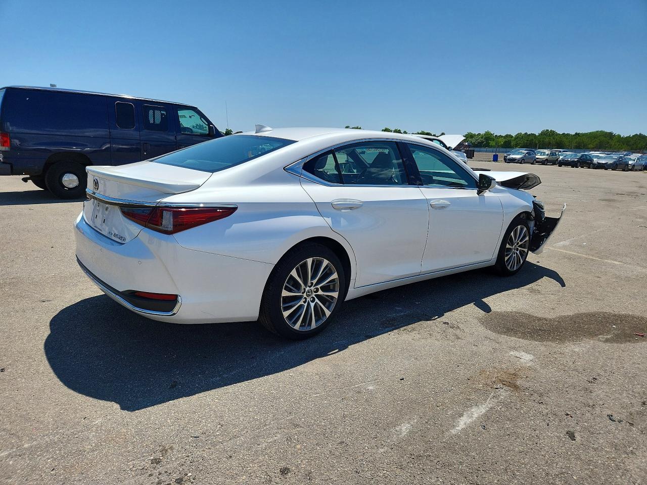 2021 LEXUS ES 250 350 Premium
