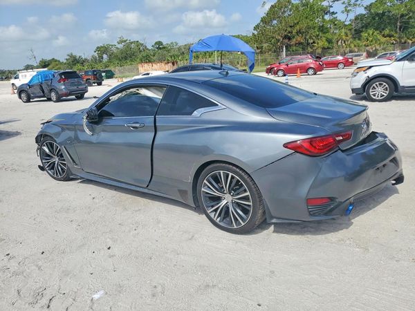 2017 INFINITI Q60