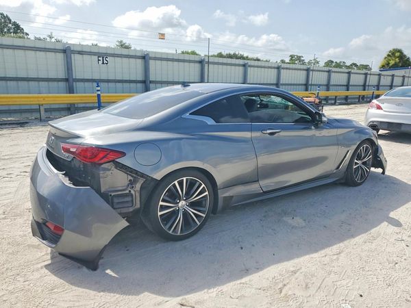 2017 INFINITI Q60