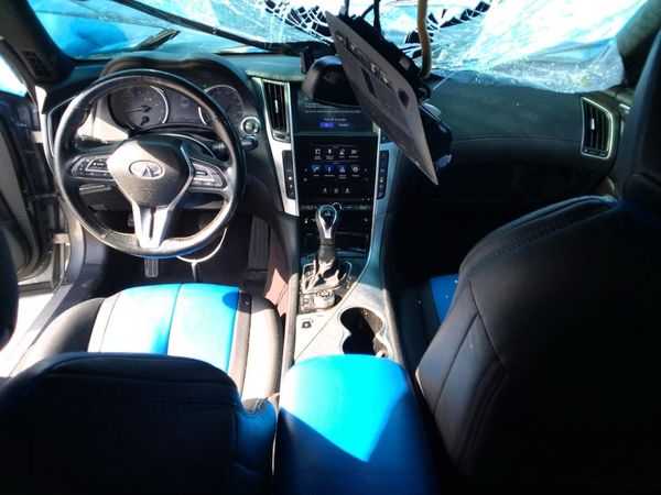 2017 INFINITI Q60