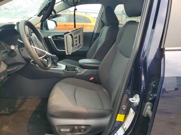 2021 TOYOTA RAV4 XLE HV