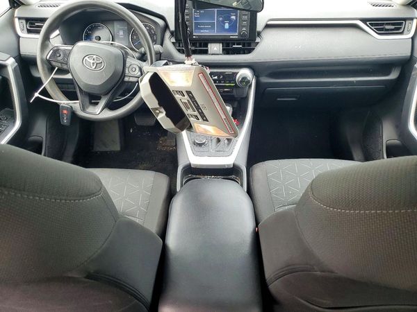 2021 TOYOTA RAV4 XLE HV
