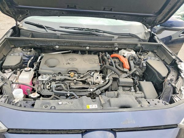 2021 TOYOTA RAV4 XLE HV