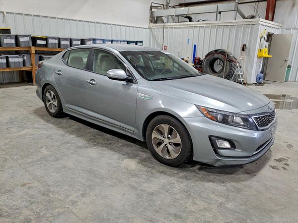 2014 KIA OPTIMA GL - Middle-low