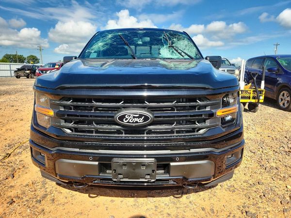 2025 FORD F150 XLT