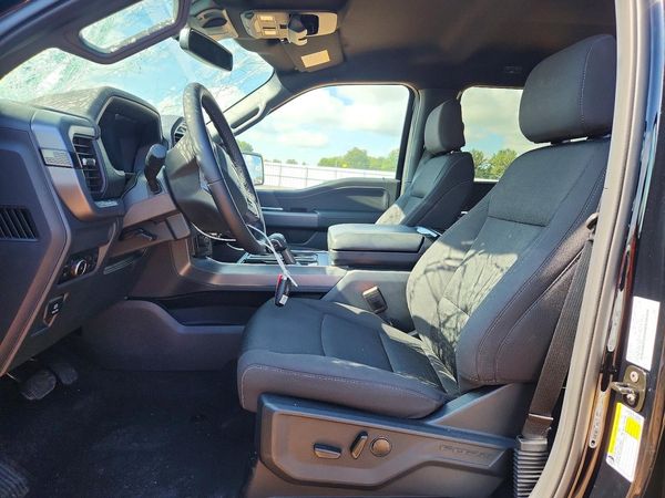 2025 FORD F150 XLT