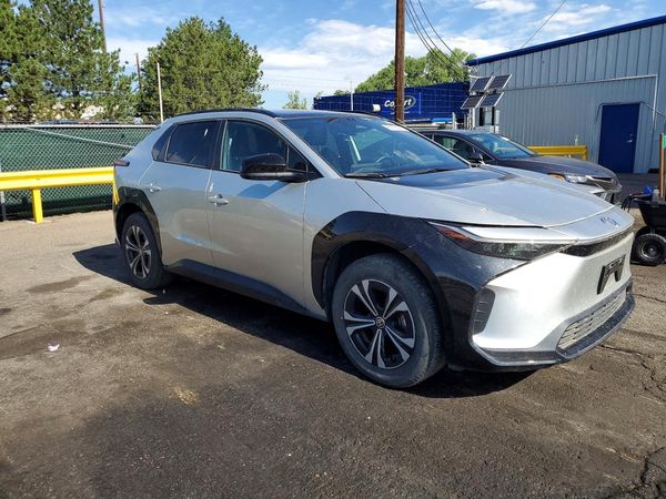 2024 TOYOTA BZ4X