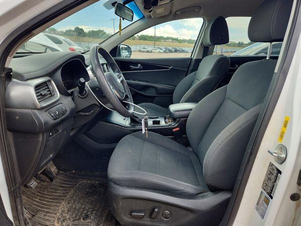 2019 KIA SORENTO L, LX, S