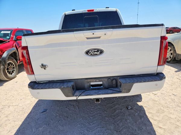 2025 FORD F150 XLT