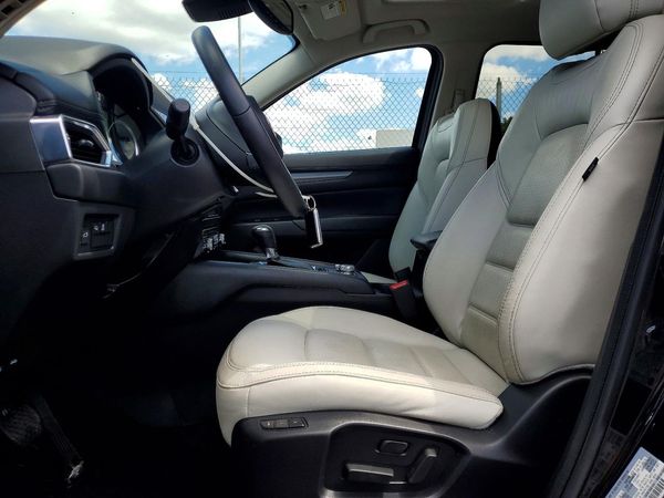 2023 MAZDA CX-5 Preferred Package