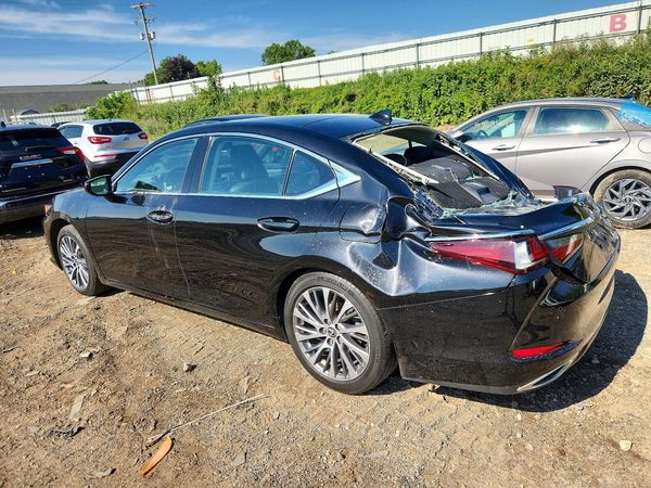 2019 LEXUS ES 350