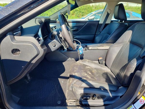 2019 LEXUS ES 350