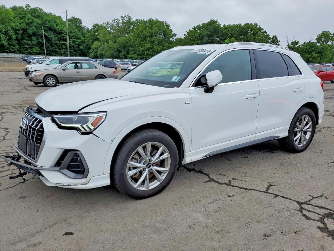 2024 AUDI Q3