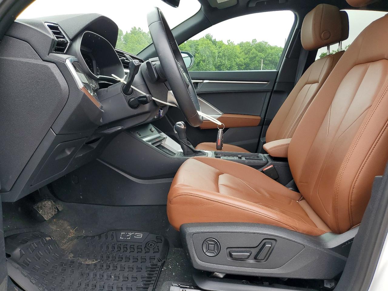 2024 AUDI Q3