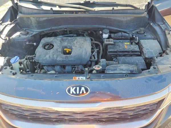 2021 KIA SELTOS EX