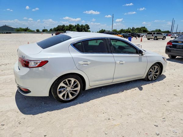 2016 ACURA ILX Premium/Tech
