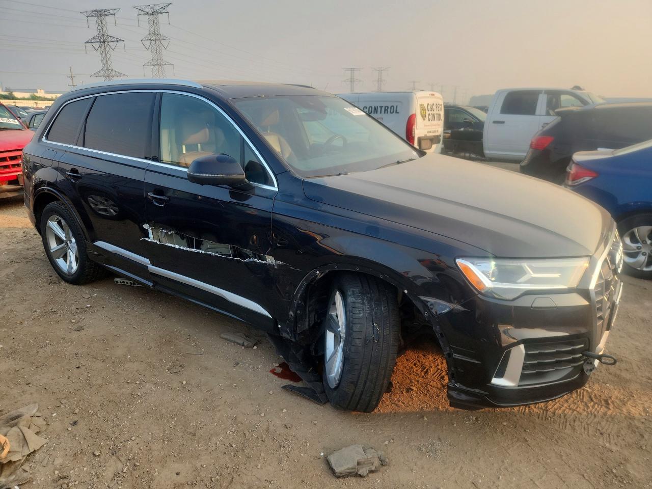 2021 AUDI Q7 quattro Premium Plus
