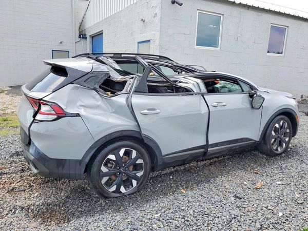 2024 KIA SPORTAGE X-LINE