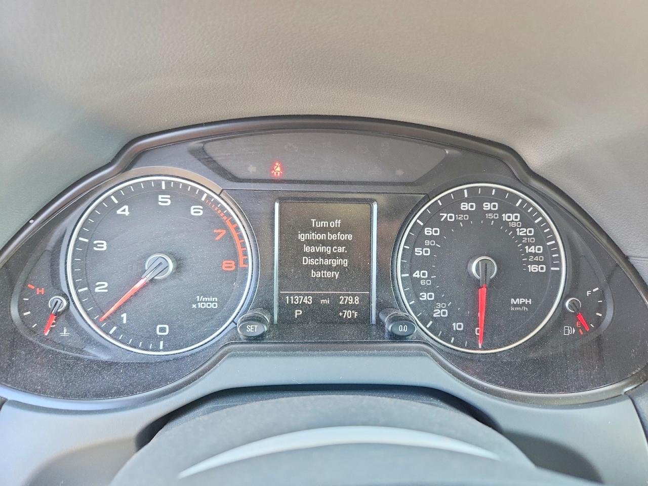 2013 AUDI Q5 Prestige