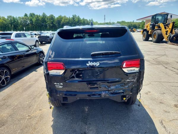 2022 JEEP GRAND CHEROKEE