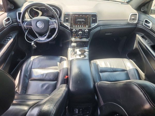 2022 JEEP GRAND CHEROKEE