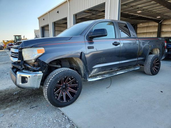 2016 TOYOTA TUNDRA